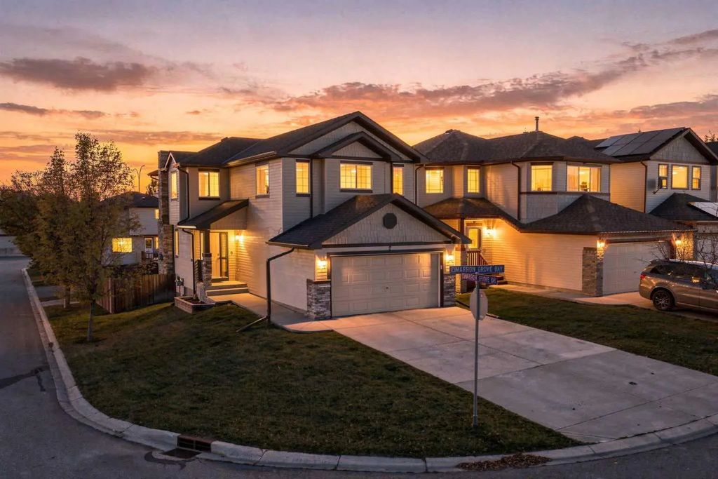 2 Cimarron Grove  , Okotoks