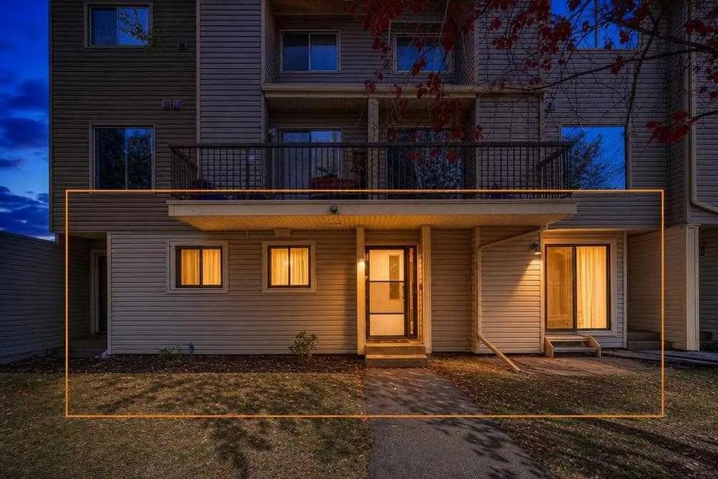 100 2519 38 Street Ne, Calgary