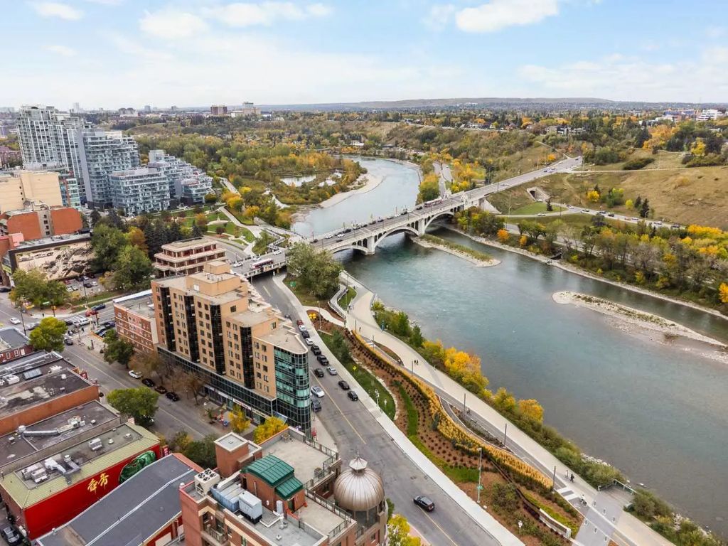 506 128 2 Avenue Se, Calgary