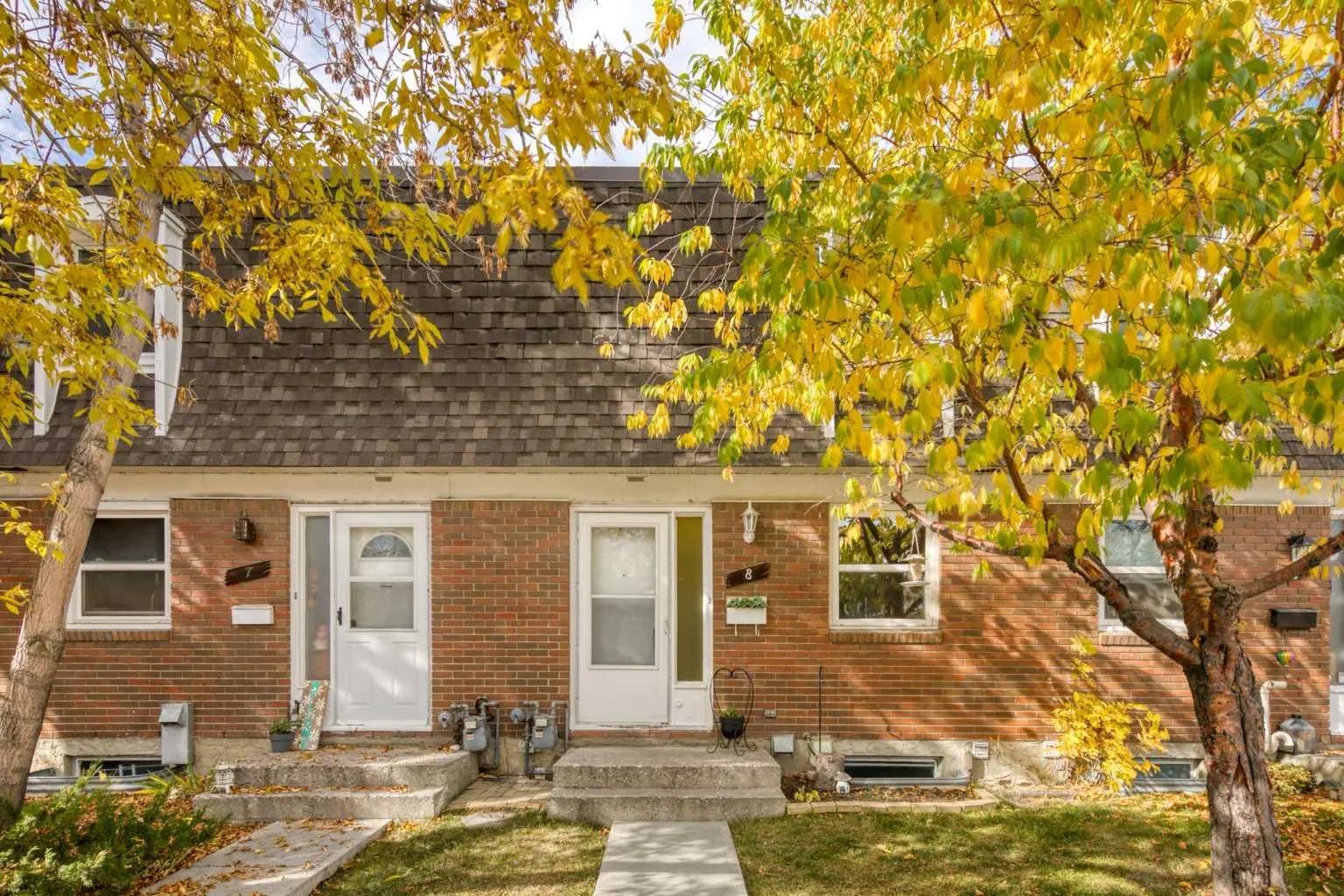 Modern suburban home in Evanston