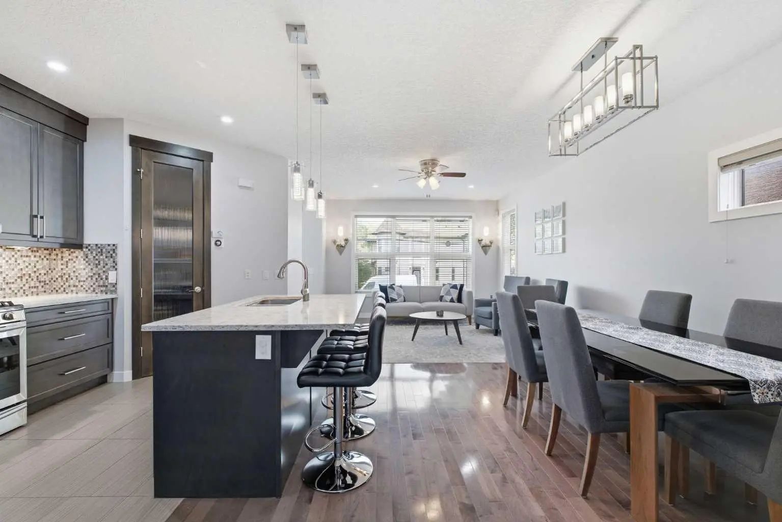 3502 3 Street Nw, Calgary