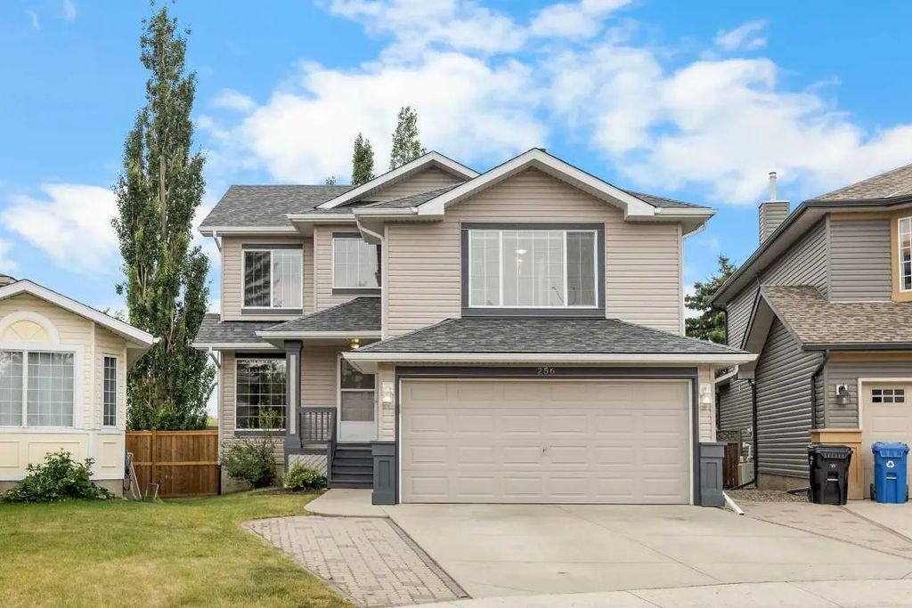 256 Harvest Glen Place Ne, Calgary