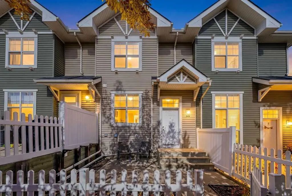 Calgary Real Estate Listing: 205 Toscana Gardens Northwest, Tuscany