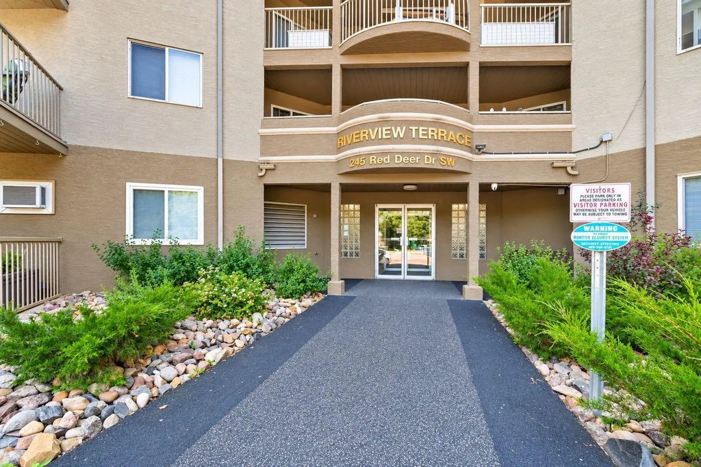 412 245 Red Deer Drive Sw, Medicine Hat