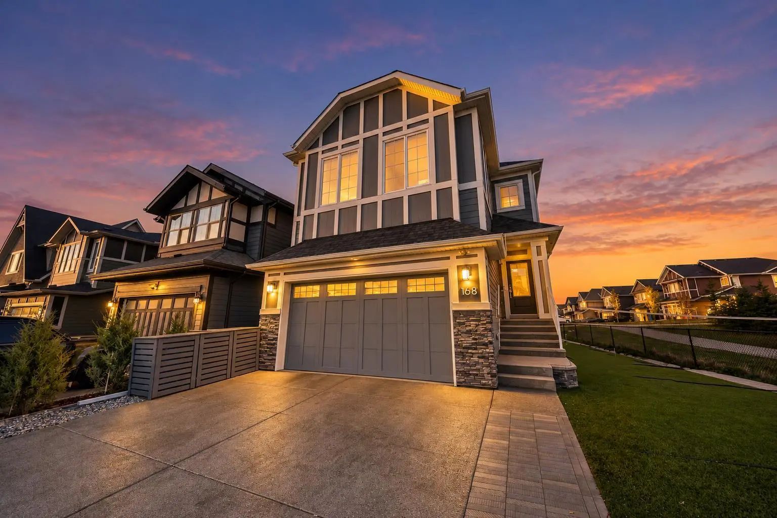 168 Magnolia Manor Se, Calgary