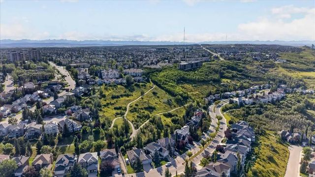 1705 Patterson View Sw, Calgary