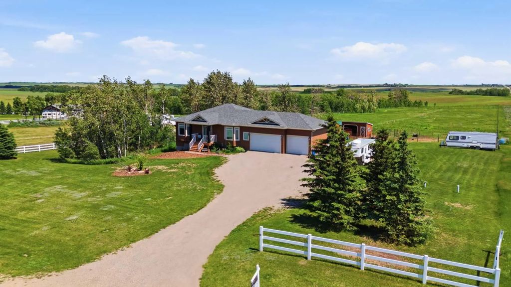 #1 Saddle Up Estates , Rural Kneehill County