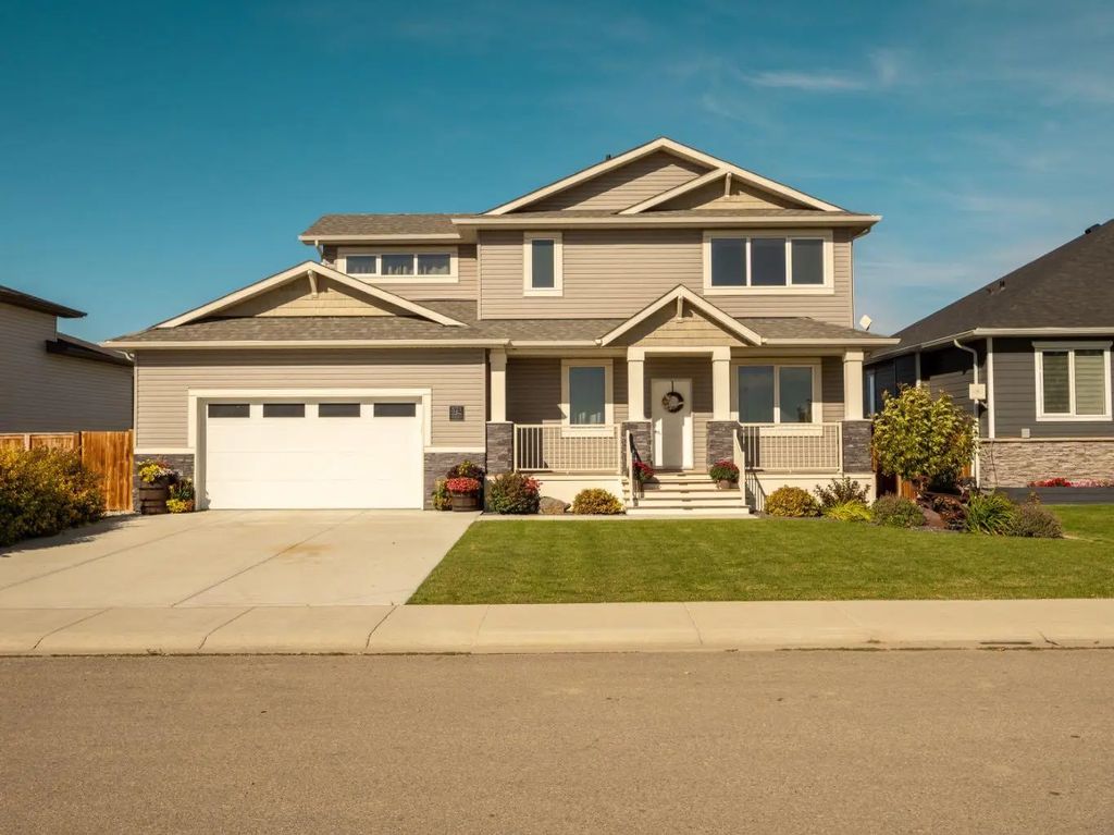 521 Kipp Street , Nobleford