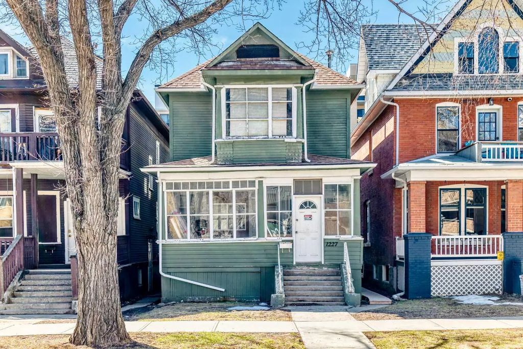 1227 13 Avenue Sw, Calgary
