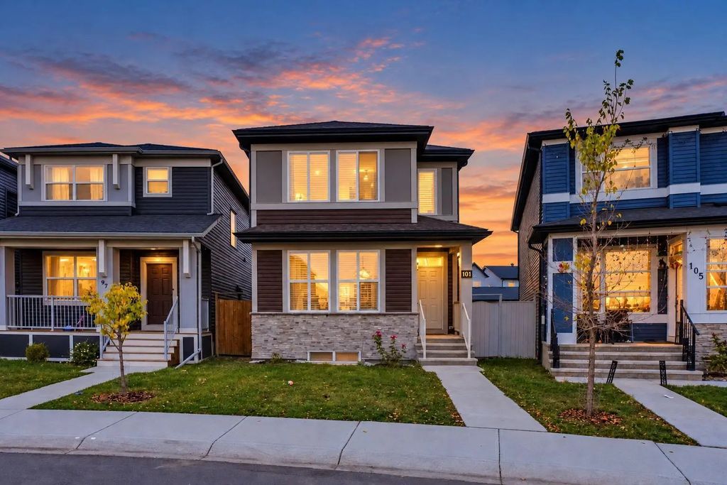 101 Corner Ridge Mews Ne, Calgary