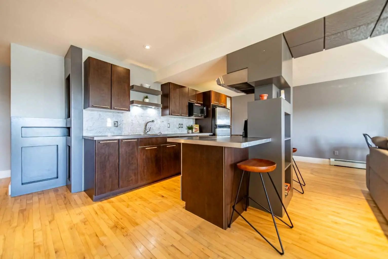6 1530 26 Avenue Sw Calgary Alberta T2T1C5 Bankview Details