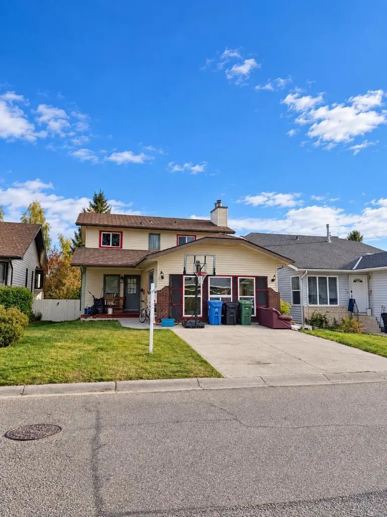 180 Hawkhill Way Nw, Calgary