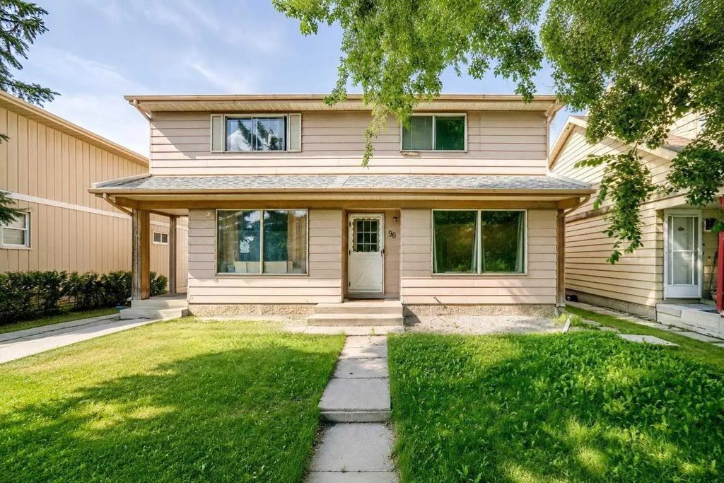 96 Erin Woods Boulevard Se, Calgary