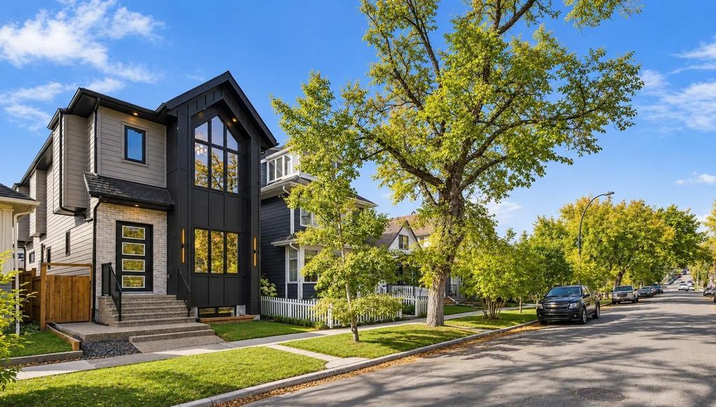 727 15 Street Nw, Calgary
