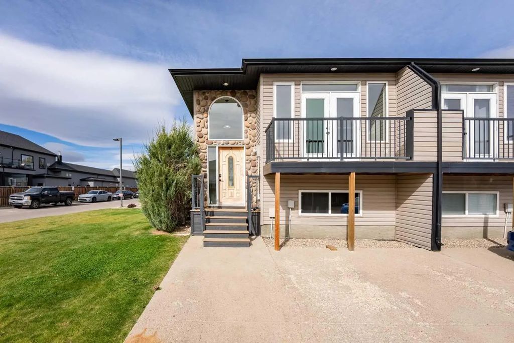 3 762 Heritage Boulevard W, Lethbridge