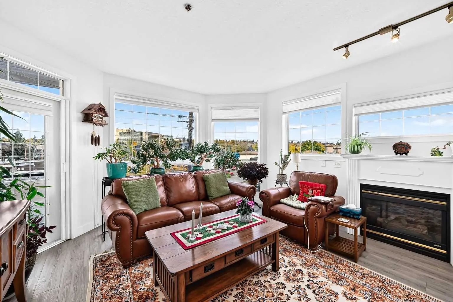 305 3412 Parkdale Boulevard Northwest, Calgary – Residential Apartment Listing Photo 10