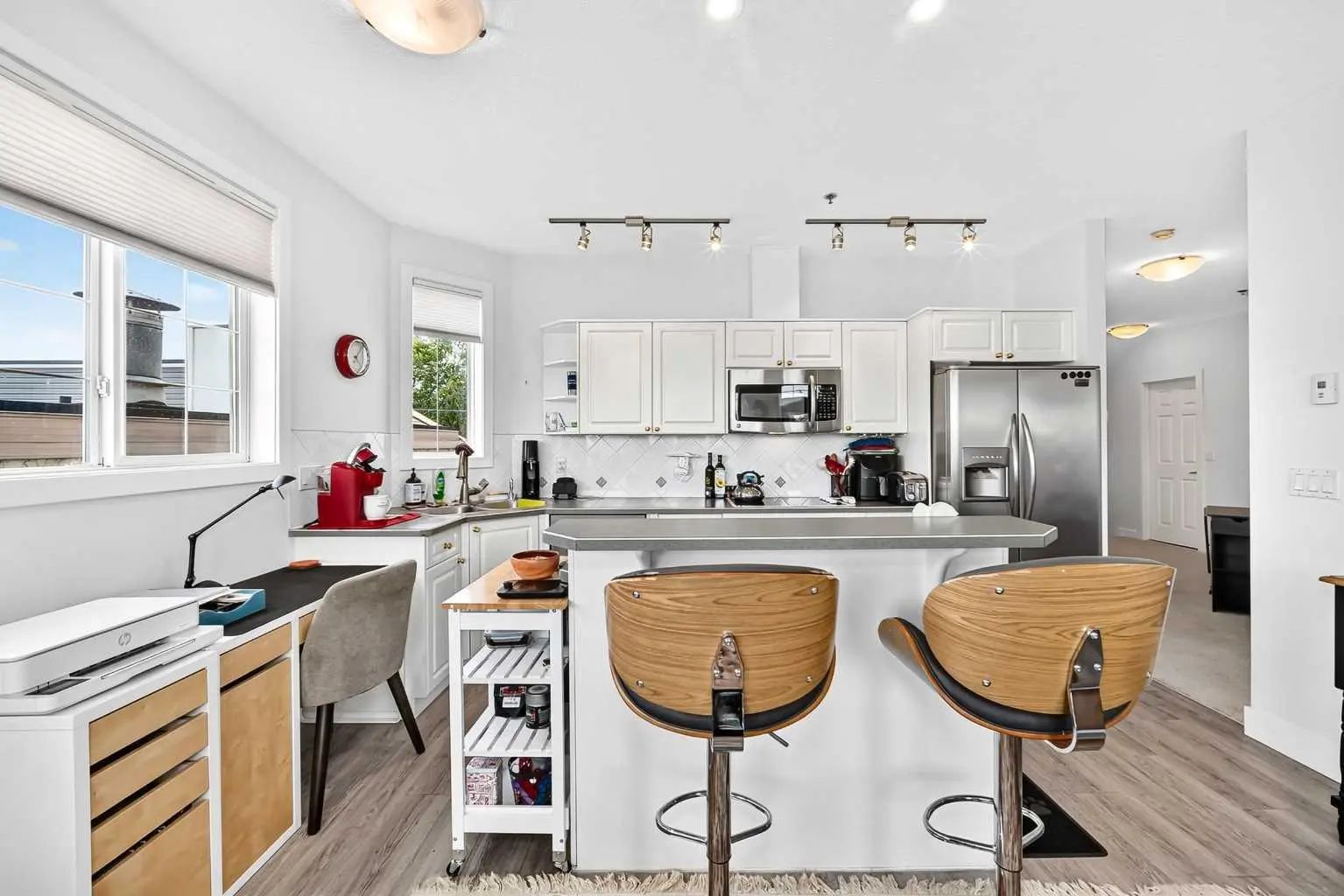 305 3412 Parkdale Boulevard Northwest, Calgary – Residential Apartment Listing Photo 15