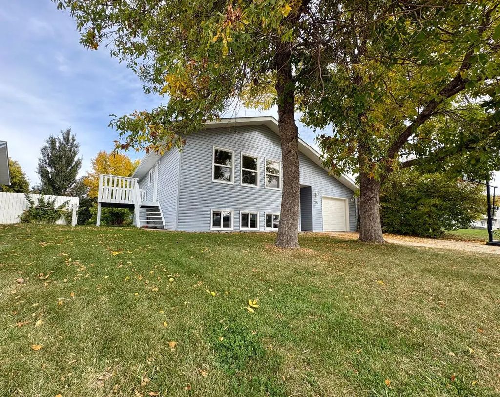 184 Upland Boulevard , Brooks
