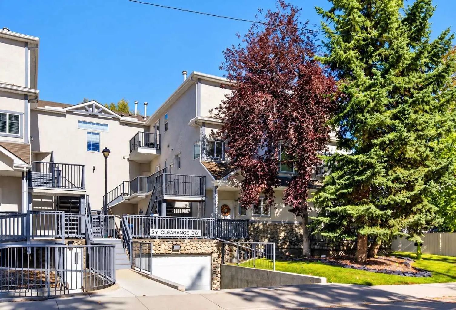 102 622 56 Avenue Sw Calgary Alberta T2V 0G8 Windsor Park Details