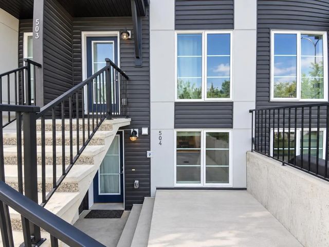 Modern suburban home in Evanston