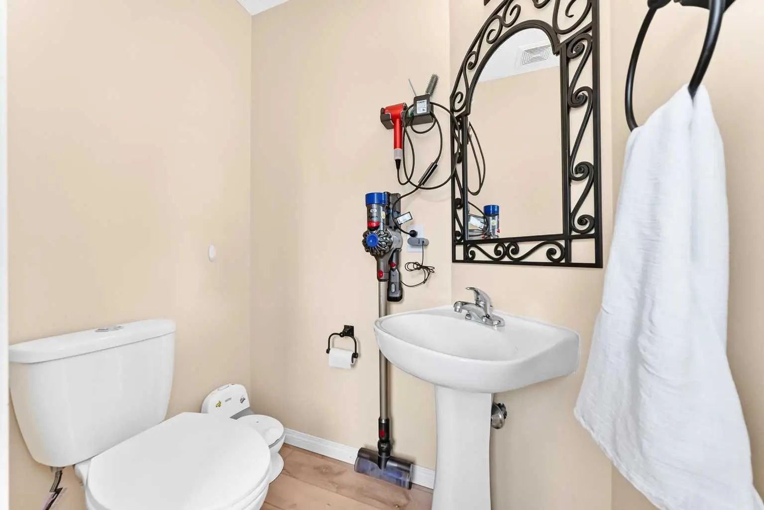 48 Royal Birch Villas Northwest, Calgary – Residential Row/Townhouse Listing Photo 12