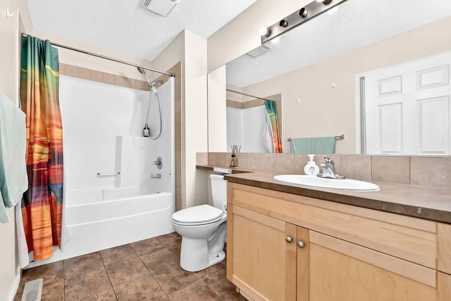 48 Royal Birch Villas Northwest, Calgary – Residential Row/Townhouse Listing Photo 18