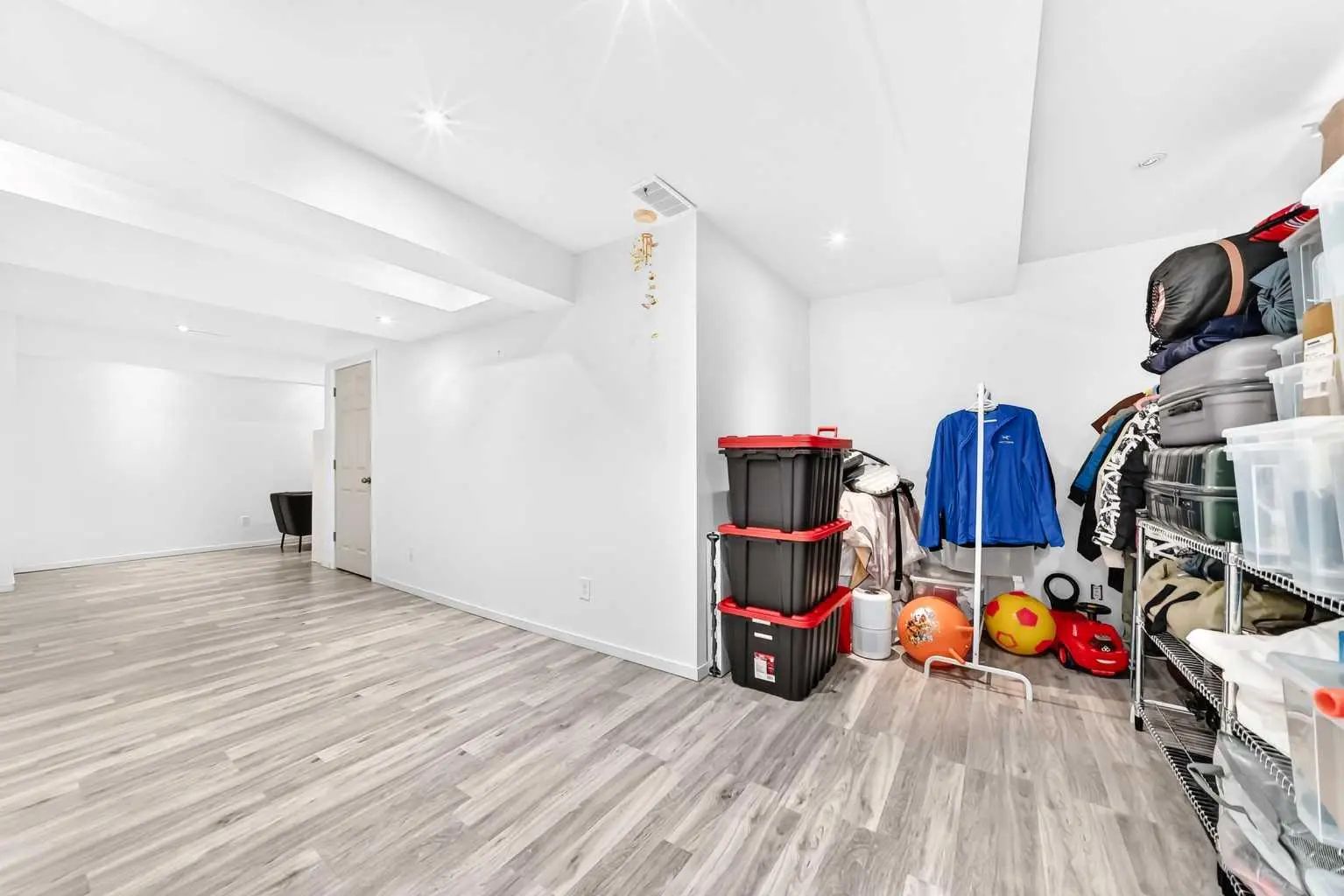 48 Royal Birch Villas Northwest, Calgary – Residential Row/Townhouse Listing Photo 23