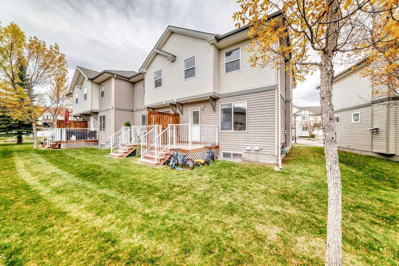 48 Royal Birch Villas Northwest, Calgary – Residential Row/Townhouse Listing Photo 26