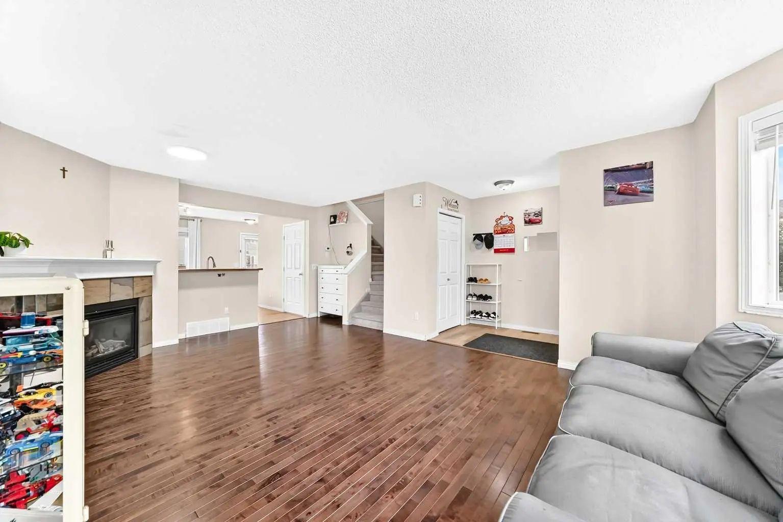 48 Royal Birch Villas Northwest, Calgary – Residential Row/Townhouse Listing Photo 7