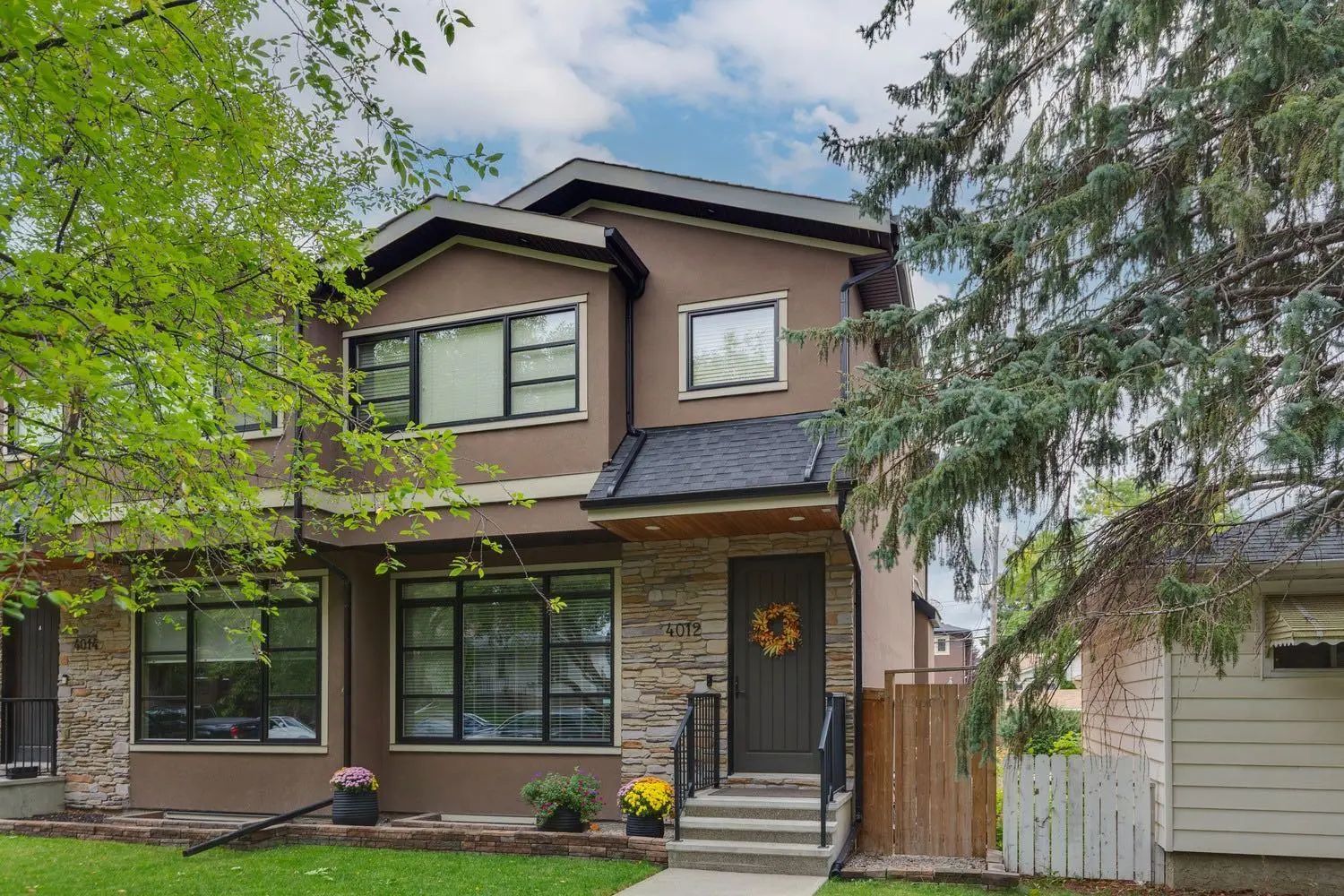4012 2 Street Nw Calgary Alberta T2K 0Y6 Highland Park Details