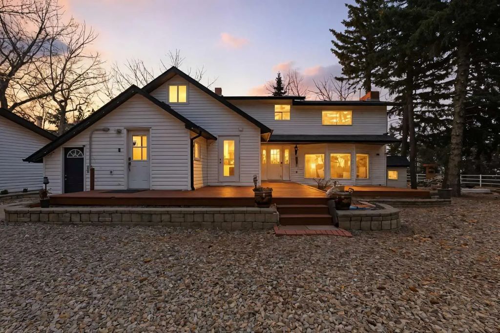 12040 338 Avenue E, Rural Foothills County