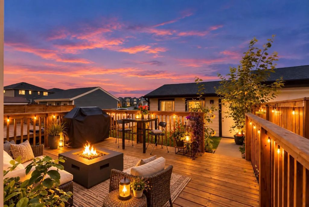 1021 Mahogany Boulevard Se, Calgary