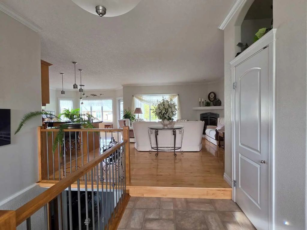 725 27 Street , Fort Macleod
