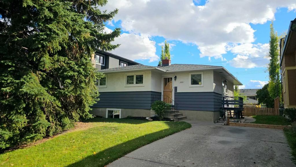 1905 32 Avenue Sw, Calgary