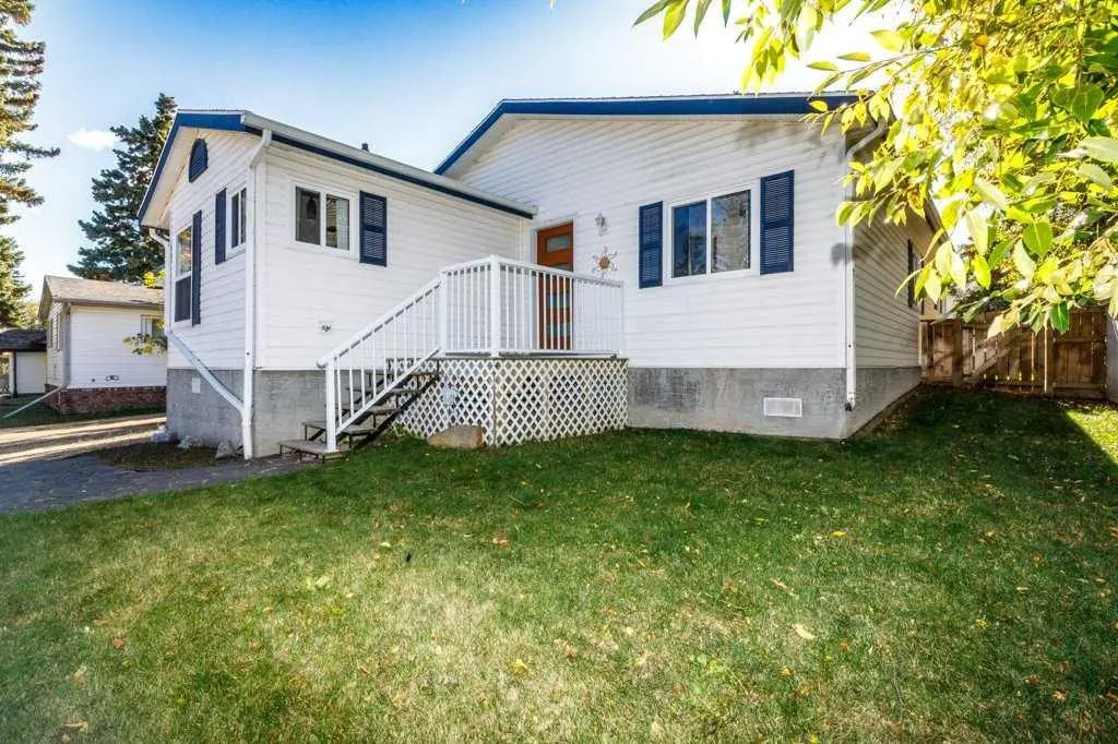 5119 48 Avenue , Sylvan Lake