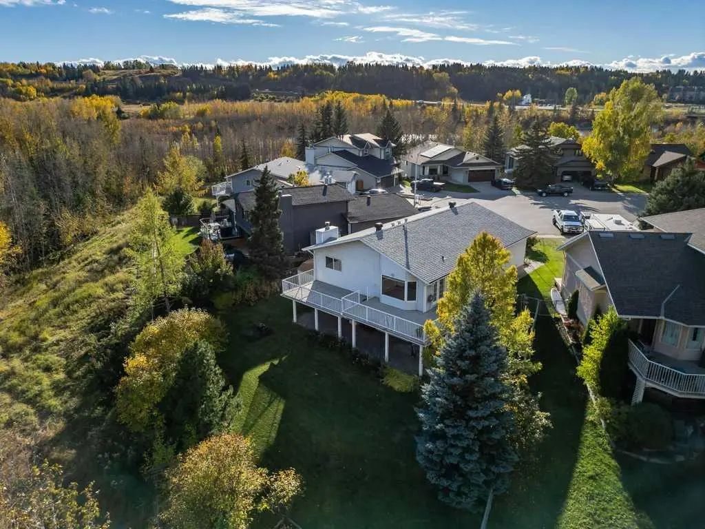 31 Riverside Place , Cochrane