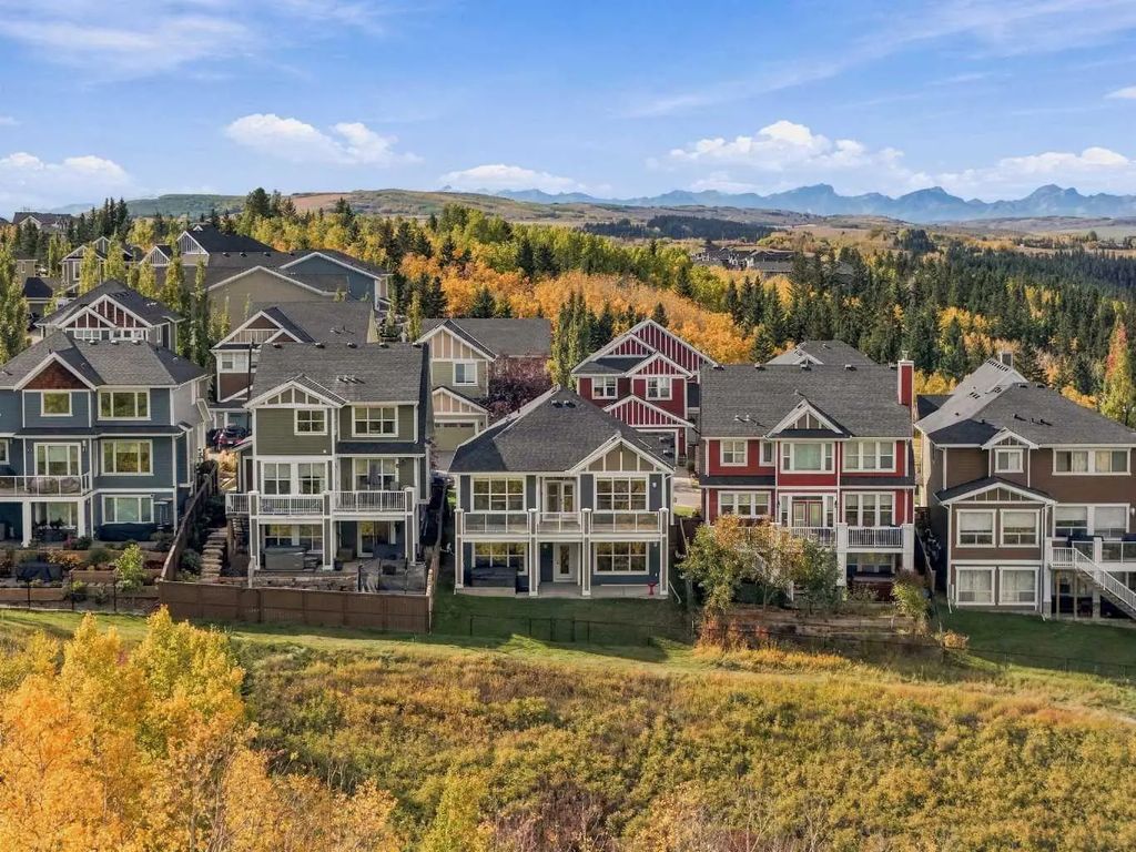 14 Ridge View Place , Cochrane