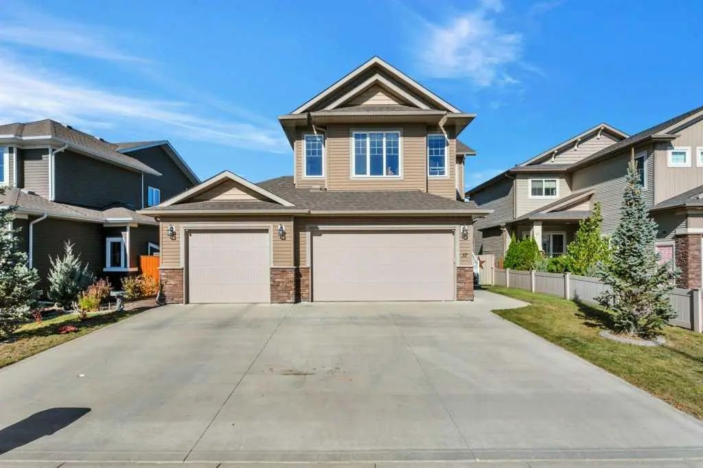 37 Coachill Street , Blackfalds
