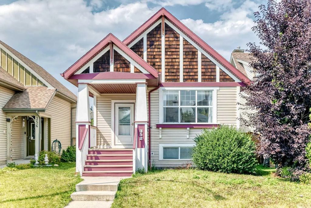 352 Copperfield Gardens Se, Calgary