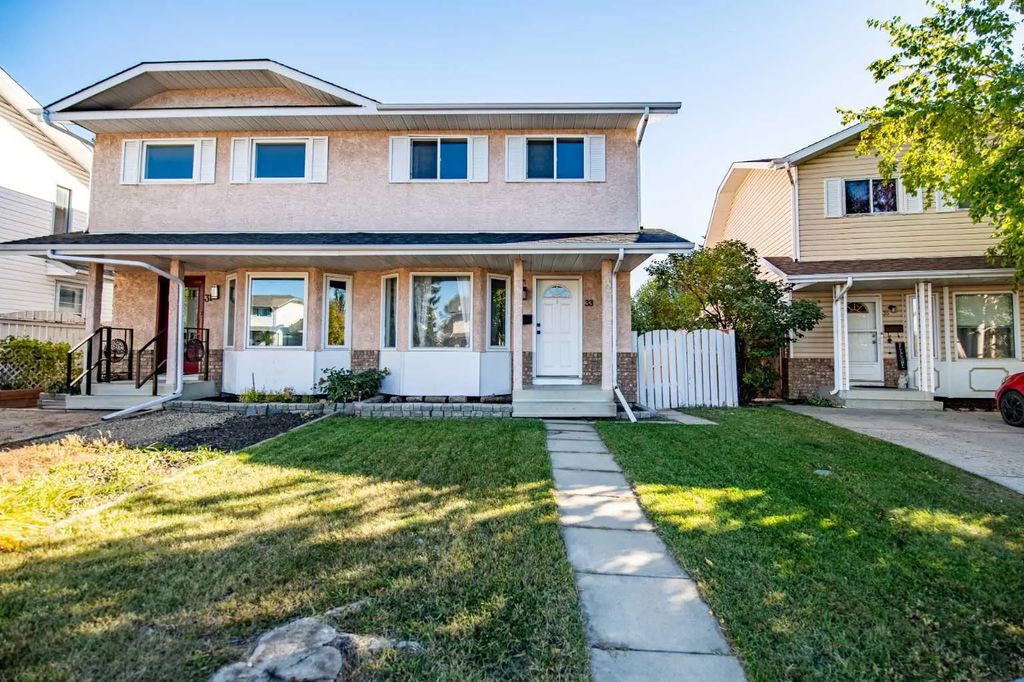 33 Kirsch Close , Red Deer