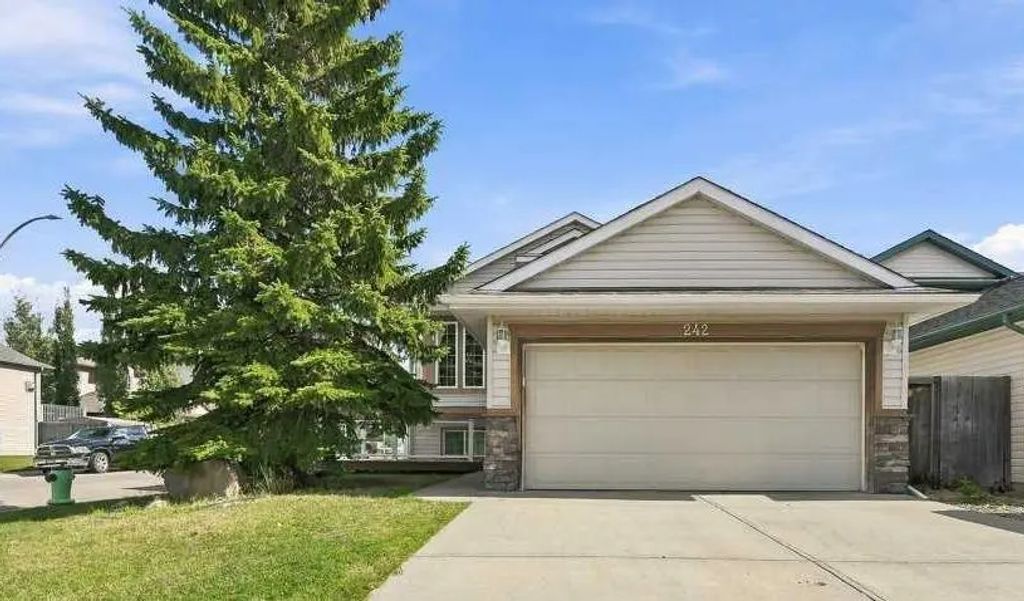 242 Springs Place Se, Airdrie