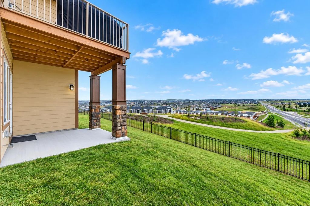 30 Evansborough View Nw, Calgary