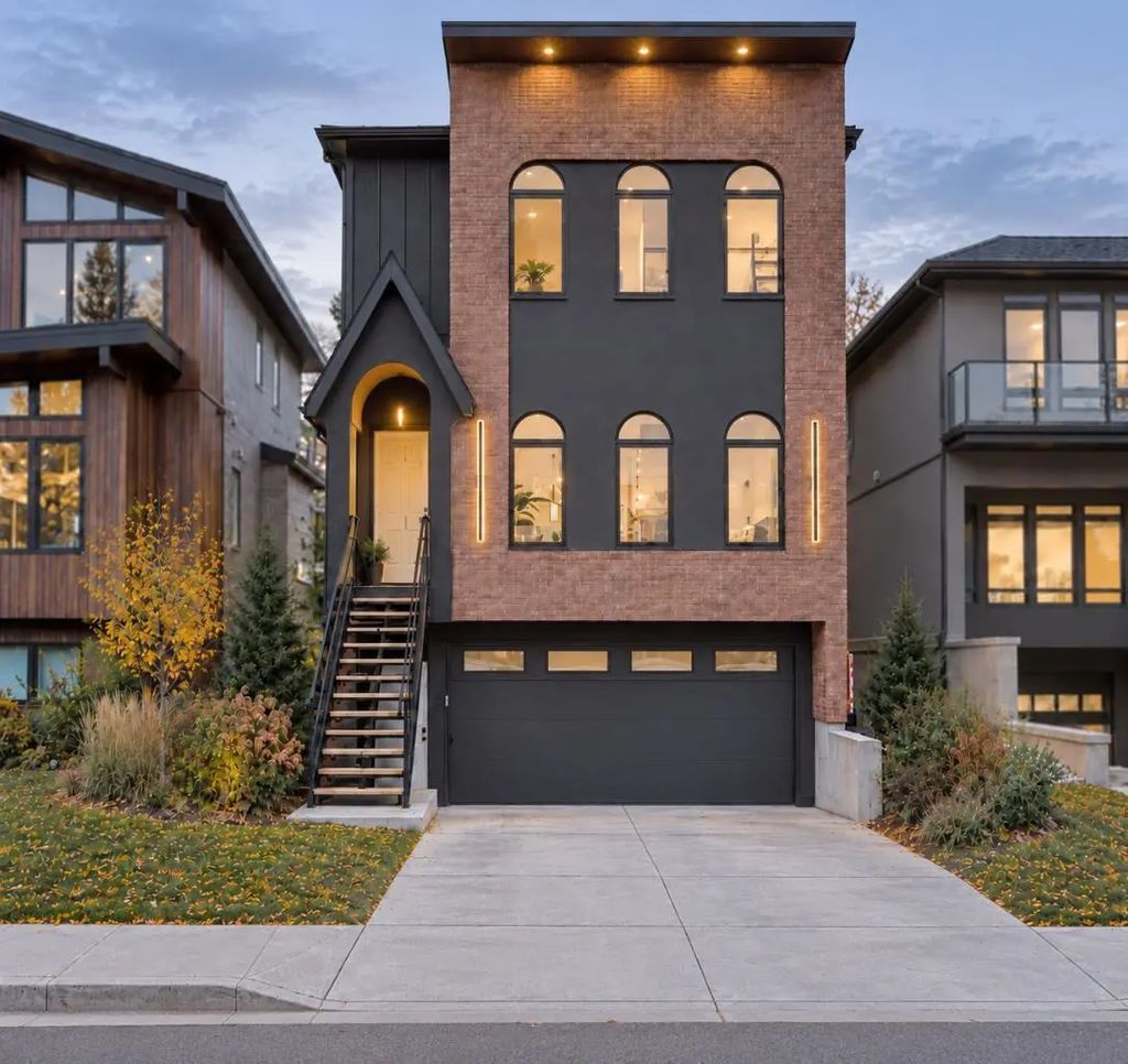2220 8 Street Ne, Calgary