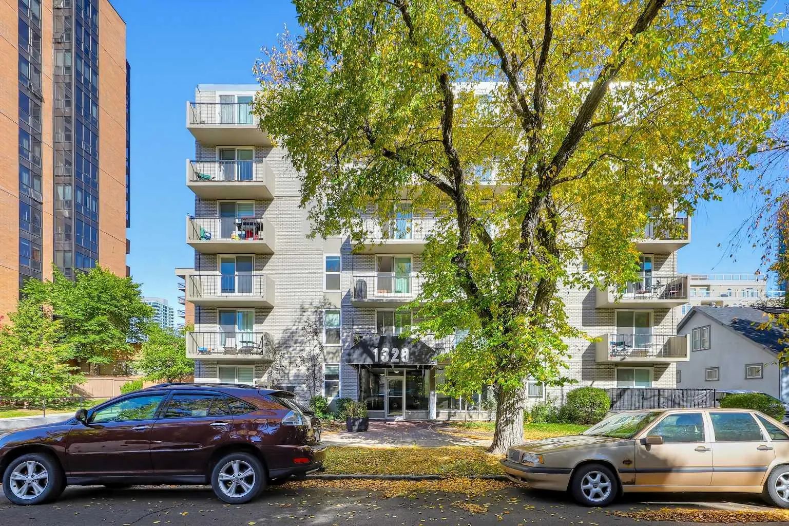 302 1328 13 Avenue Sw Calgary Alberta T3C 0T3 Beltline Details