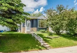 Photo for MLS®# A2349687 - home for sale at 52 Covington Road Northeast, Coventry Hills, Calgary Alberta