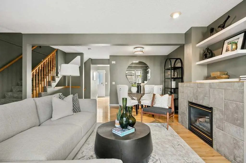 248 Regal Park Ne, Calgary