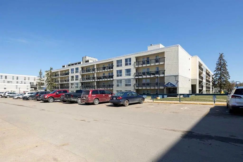 110 14921 Macdonald Drive , Fort McMurray