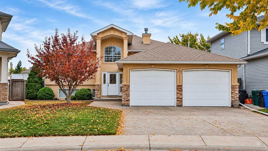 37 Squamish Crescent W, Lethbridge