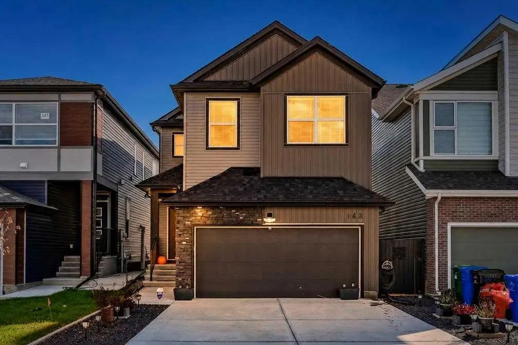Photo for MLS®# A2349791 - home for sale at 143 Wolf Hollow Manor Southeast, Wolf Willow, Calgary Alberta