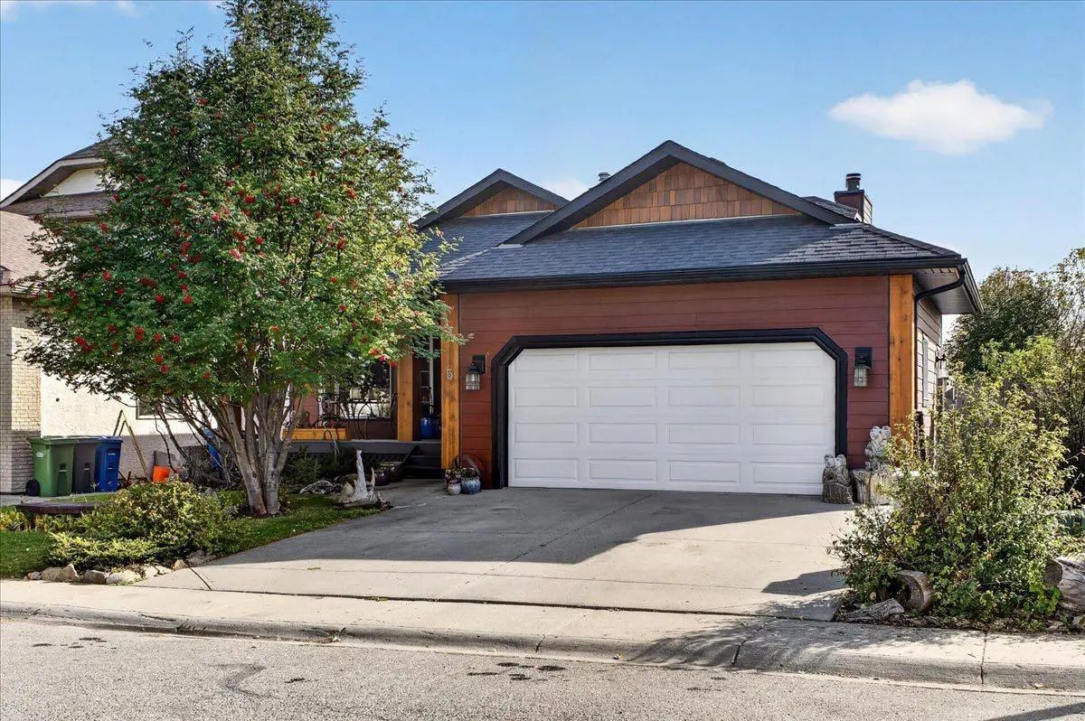 Residential Property for Sale at 5 Sunset Crescent , Okotoks: MLS®# A2349812